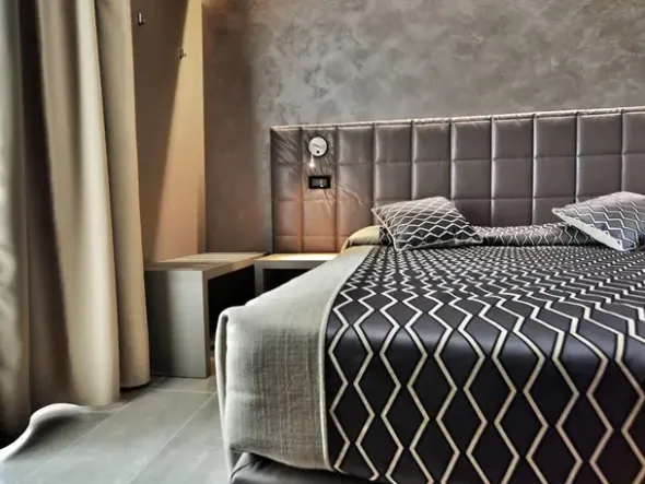 #25026 Hotel 3 Stelle sul lago di Garda