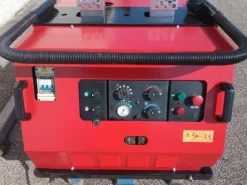 Idropulitrice industriale 15 cavalli 130 bar 150°