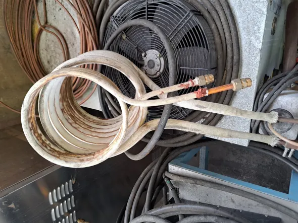 IINDUCTION HEATIN GENERATOR + 2 MTA