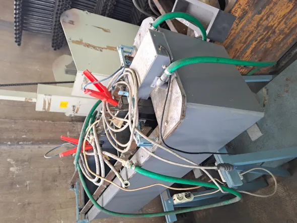 IINDUCTION HEATIN GENERATOR + 2 MTA