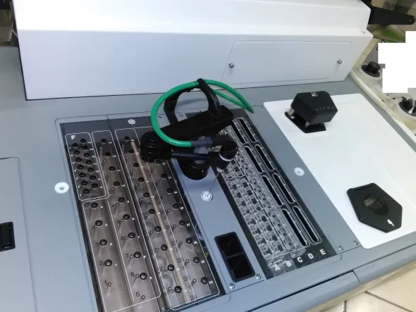 ILAB 300 PLUS