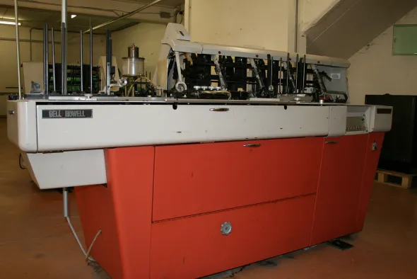 IMBUSTATRICE AUTOMATICA A 4 STAZIONI BELL&HOWELL