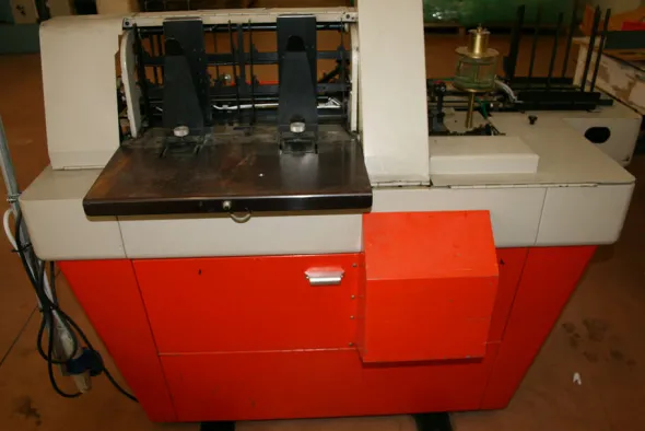 Imbustatrice automatica a 4 stazioni Bell & Howell