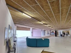 #24053 Immobile Commerciale a Caltignaga con ottima visibilità