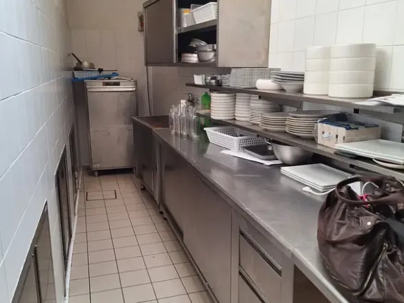 #2536971 Immobile commerciale di prestigio in centro storico a reddito