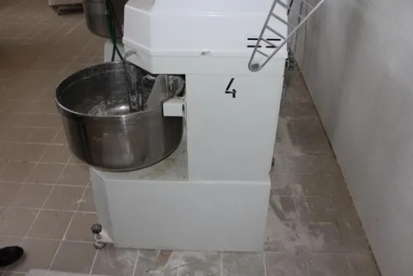 12#3961 Impastatrice Esmach