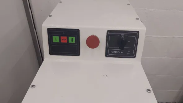 Impastatrice 60kg - 72lt trifase 2 velocità