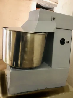 Impastatrice PROFESSIONALE a spirale in acciaio inox