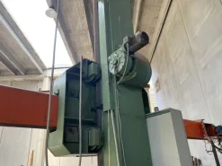 Impianto automatico saldatura travi arco sommerso