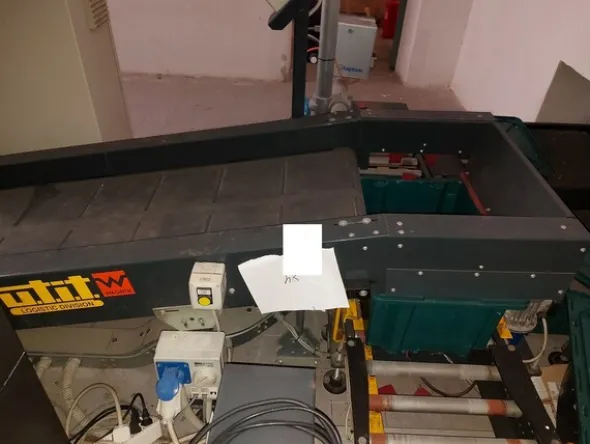 17#7562 Impianto automazione magazzino farmaci