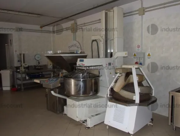 4#9912 Impianto di panificazione e produzione Take-Away