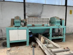 Impianto pellet+robot palletizzatore+insach. autom.