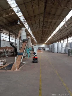 Impianto pellet+robot palletizzatore+insach. autom.