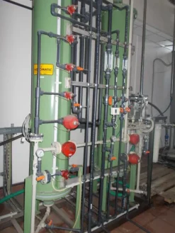 1#3241 Impianto per la produzione di acqua ultrapura