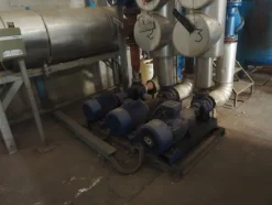 33#8478 Impianto produzione acqua surriscaldata calda per produzione e riscaldamento GARION