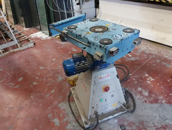 1#7592 Impianto vetrocamera e tavolo girevole Emar