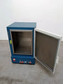 INCUBATORE DA LABORATORIO VISMARA (COD. LAB-CAM-31)