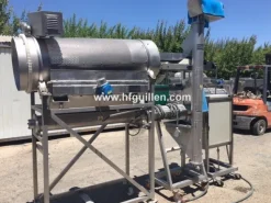 INFARINATRICE A TAMBURO CON ELEVATORE A COCLEA