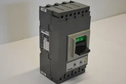 Interruttore Bticino mod. Megatiker MB250