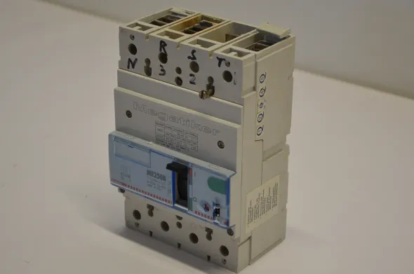 Interruttore Bticino mod. ME250 T7234BA