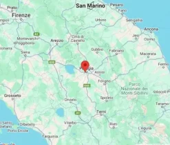 #25750 In vendita o in locazione commerciale locali al piano terra