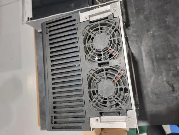 INVERTER HITACHI 22 kW USATO