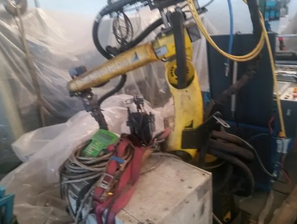 1#4775 ISOLA DI SALDATURA RRROBOTICA SRL