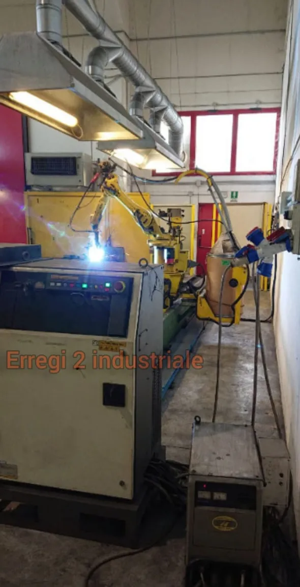 Isola Robot Fanuc d'occasione per saldatura mig mag