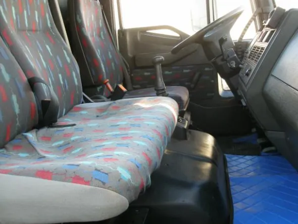 IVECO EUROCARGO 120 E 18 CASSONE + CENTINA
