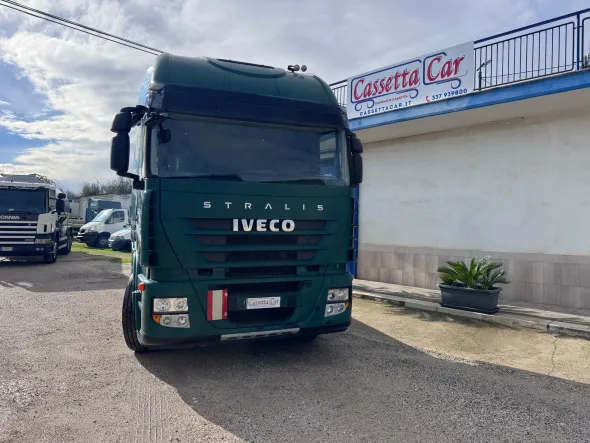 IVECO STRALIS 500 TRATTORE EURO 5