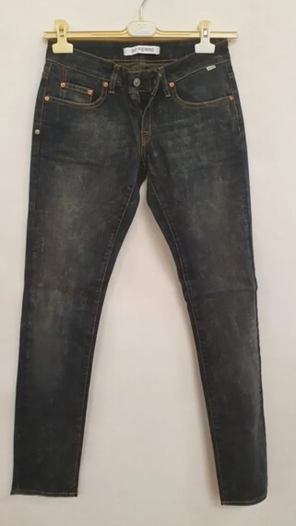2#5622 Jeans donna Ferrè