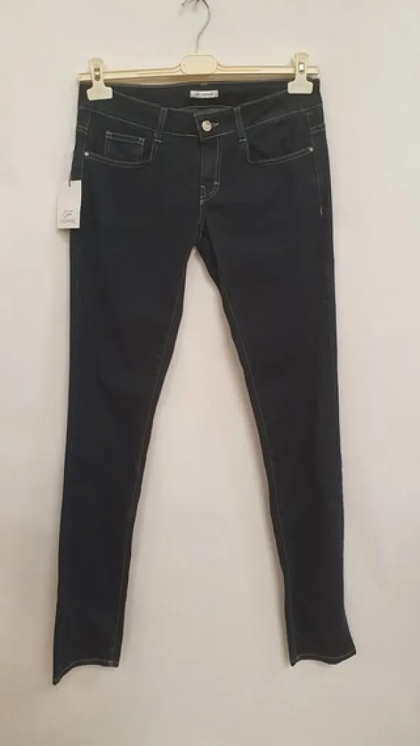 2#5622 Jeans donna Ferrè