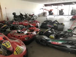 2#4724 Kart elettrici Parolin Indoor E-XT 40