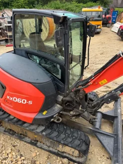 2021 Kubota KX 060-5 midi escavatore