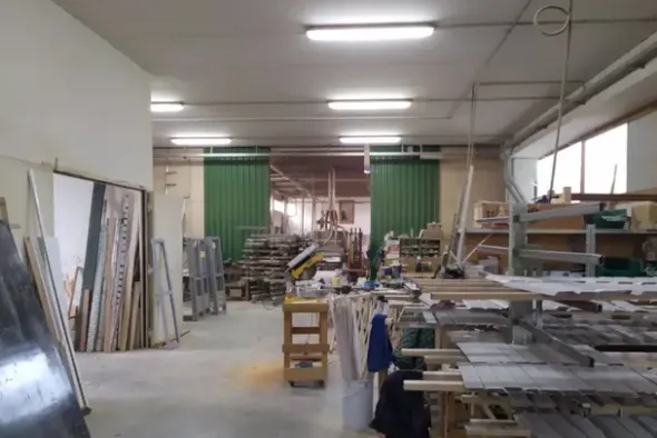 #24164 Laboratorio artigianale con locali accessori e corte