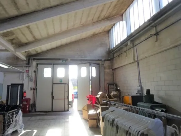 #3631 Laboratorio artigianale con piazzale esclusivo