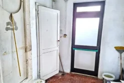 #2537073 Laboratorio artigianale in zona residenziale