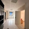 #2639025 Laboratorio con area carico scarico