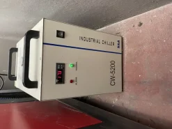 Laser CO2 130w Taglio e incisione 2000x1000