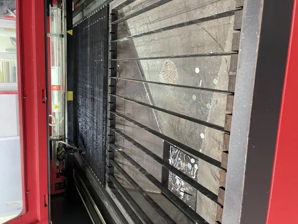 Laser CO2 130w Taglio e incisione 2000x1000