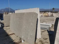10#7549 Lastre di marmo