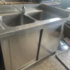 lavandino in acciaio