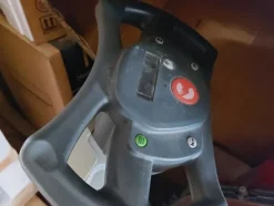2#6042 Lavasciuga pavimenti Comac