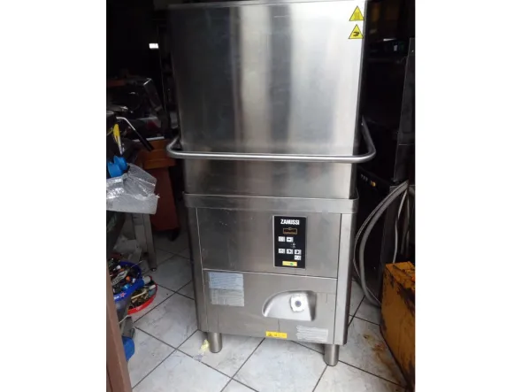 Lavastoviglie Zanussi cest 50