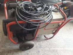 LAVORAZIONE FERRO E ALLUMINIO