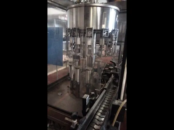 LC547 Linea di imbott. per vino fermo 2000 bph usata