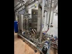 LC553 Linea di imbott. usata spumante e vino fermo 4000