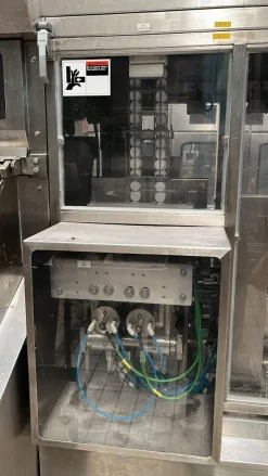 LC615 Linea di riempimento usata ELOPAK sks-s60S