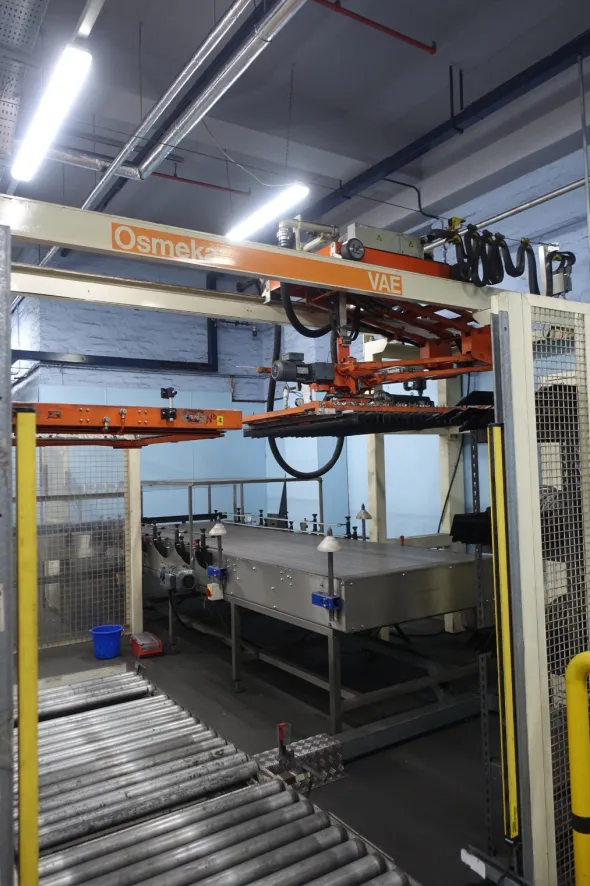 LC635 Linea di riemp. usata STORK x distillati in vetro