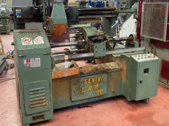 Levigatrice per tornito GENINI mod. LAR 90